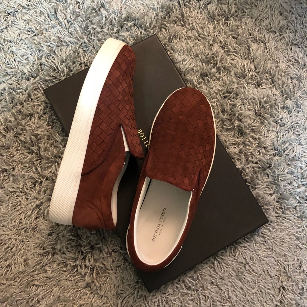 Bottega Veneta Men’s Suede Sneakers - Picture 1 of 4